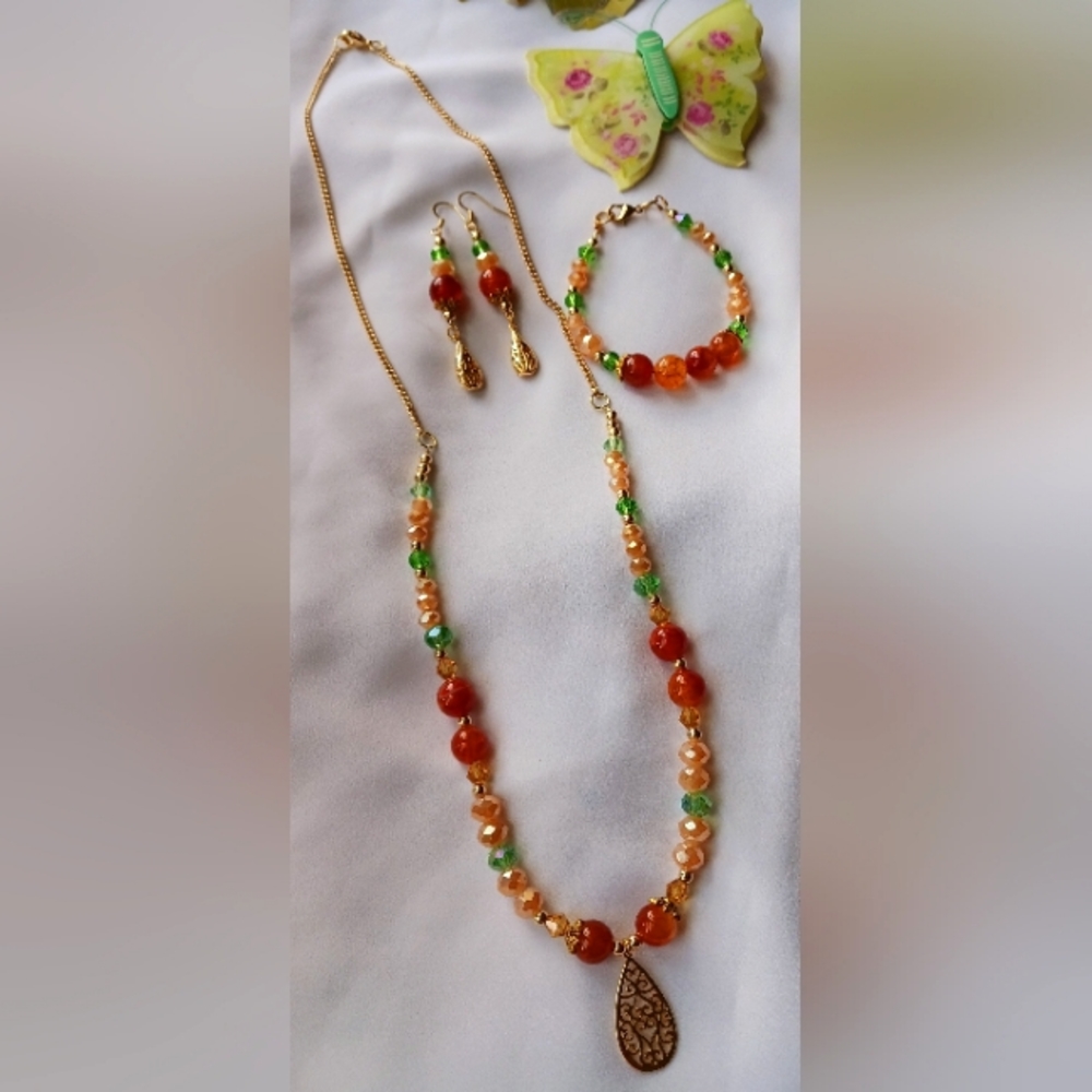 Handmade Necklace, Bracelet and Earrings set